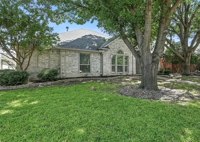 $559,950 | 3916 Granbury Drive, Dallas, TX 75287