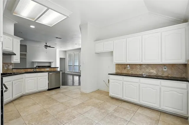 $559,950 | 3916 Granbury Drive, Dallas, TX 75287