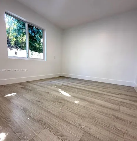 $2,500 | 716 Northeast 7th Street, Unit B, Hallandale Beach, FL 33009