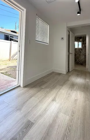 $2,500 | 716 Northeast 7th Street, Unit B, Hallandale Beach, FL 33009