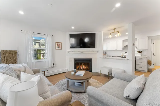 $699,000 | 36 Greenridge Avenue, Unit 302, White Plains, NY 10605