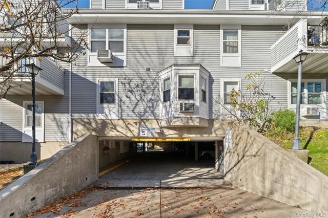 $699,000 | 36 Greenridge Avenue, Unit 302, White Plains, NY 10605