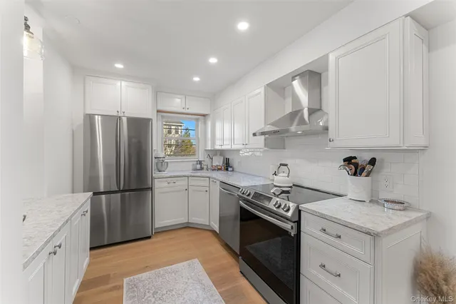 $699,000 | 36 Greenridge Avenue, Unit 302, White Plains, NY 10605