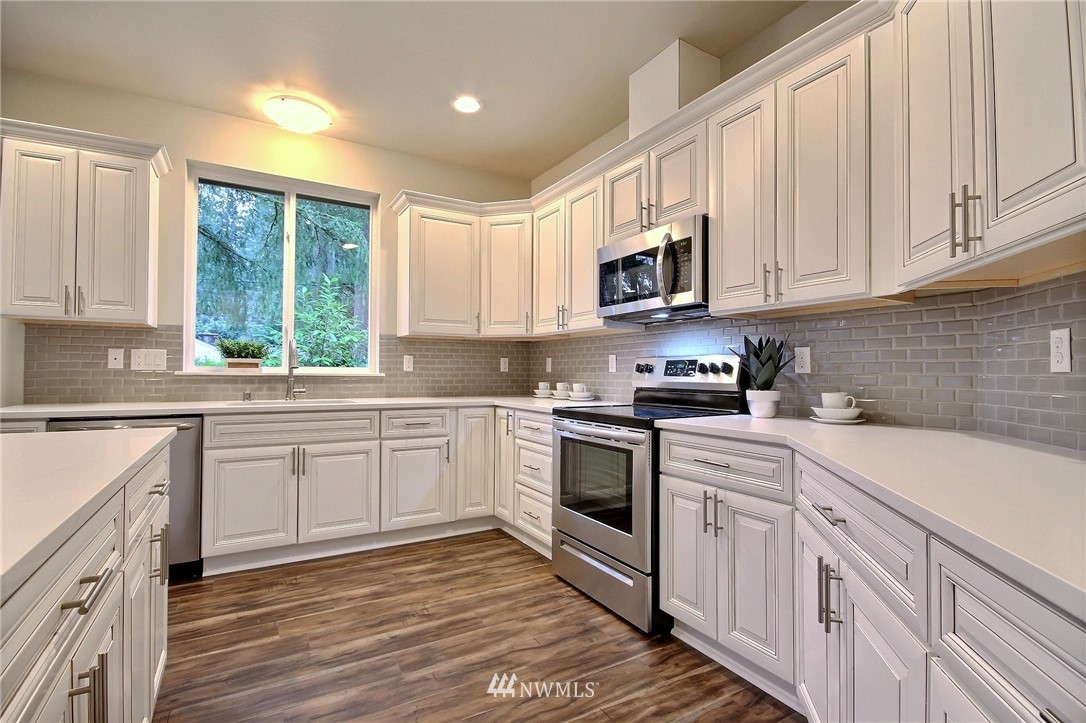 10301 Hipkins Road Southwest Lakewood, WA 98498 - Photo 11 of 23 Gallery Image 11