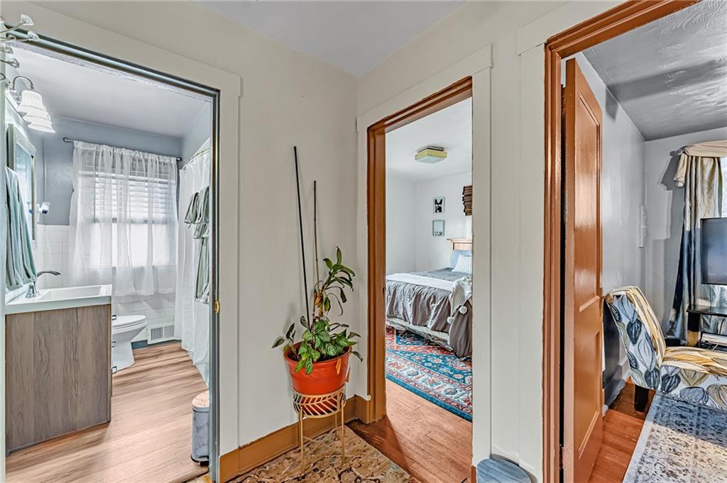 109 Imogene Road Pittsburgh, PA 15217 - Photo 15 of 19 Gallery Image 15