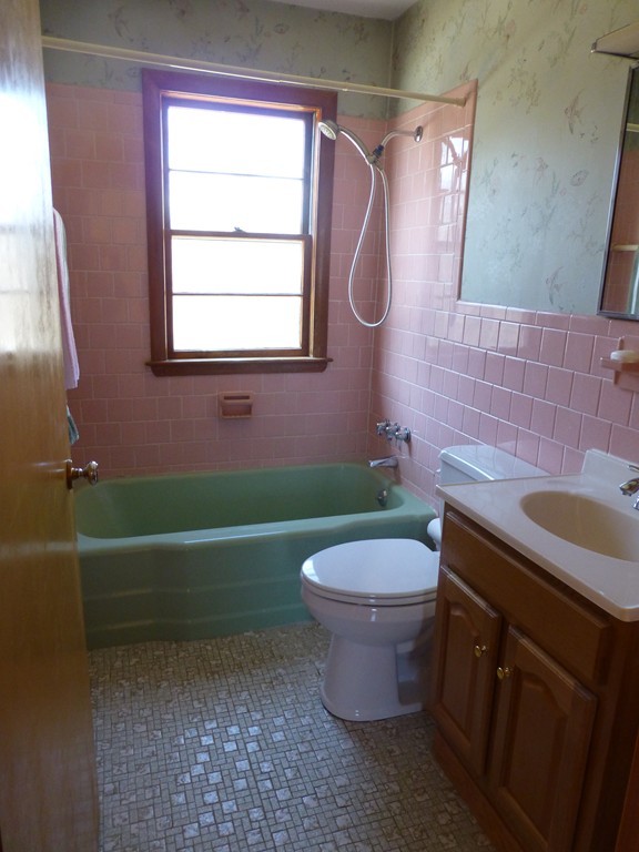 582 Hill Road Boxborough, MA 01719 - Photo 9 of 16 Gallery Image 9