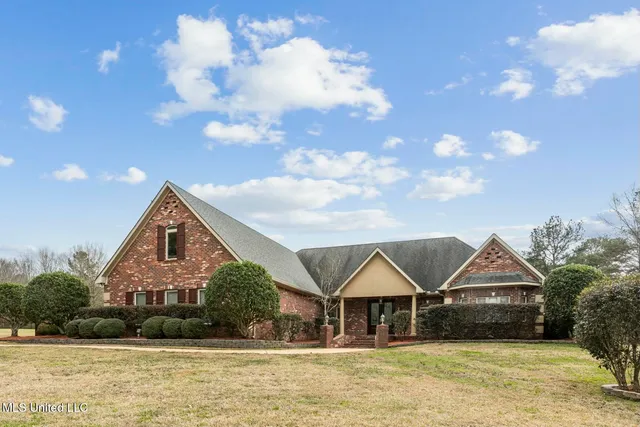$564,000 | 559 White Oak Road, Florence, MS 39073