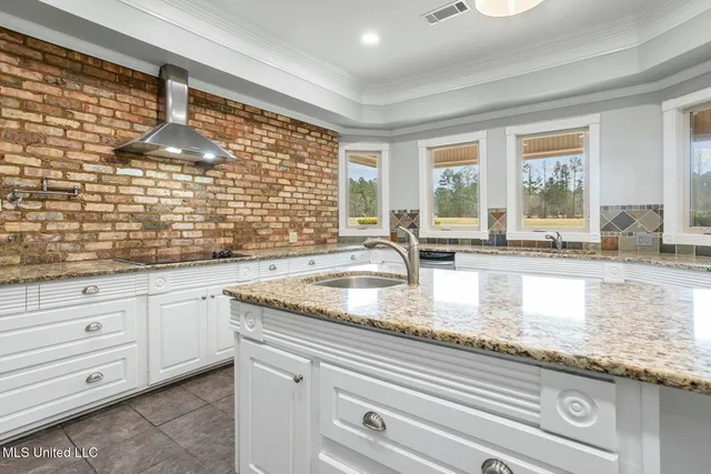 $564,000 | 559 White Oak Road, Florence, MS 39073