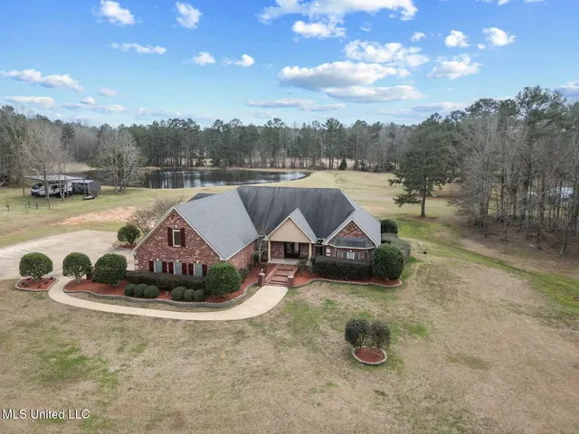 $564,000 | 559 White Oak Road, Florence, MS 39073