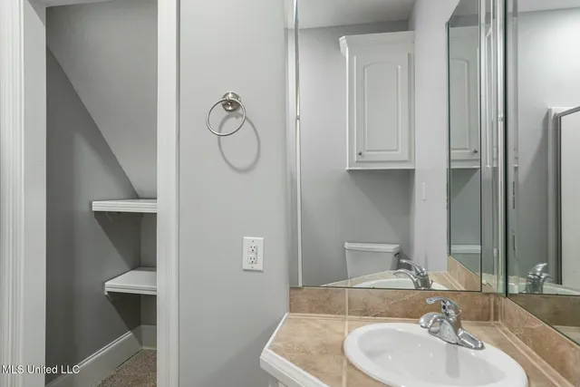 $564,000 | 559 White Oak Road, Florence, MS 39073