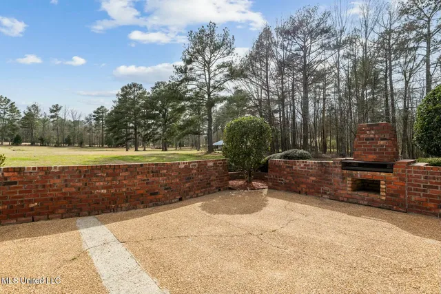 $564,000 | 559 White Oak Road, Florence, MS 39073