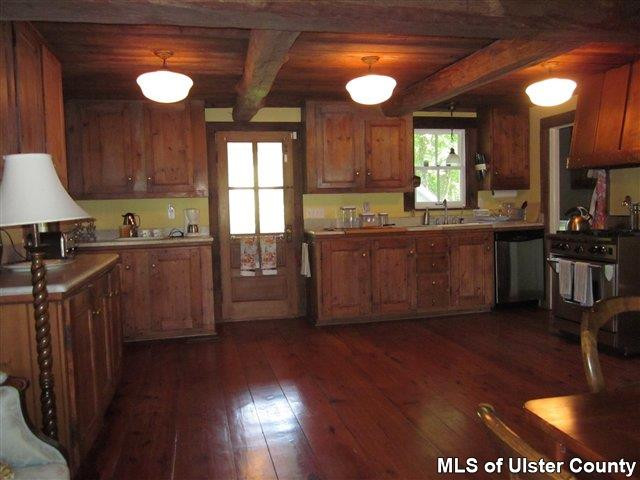 214 Marcott Road Cottekill, NY 12419 - Photo 4 of 17 Photo 4
