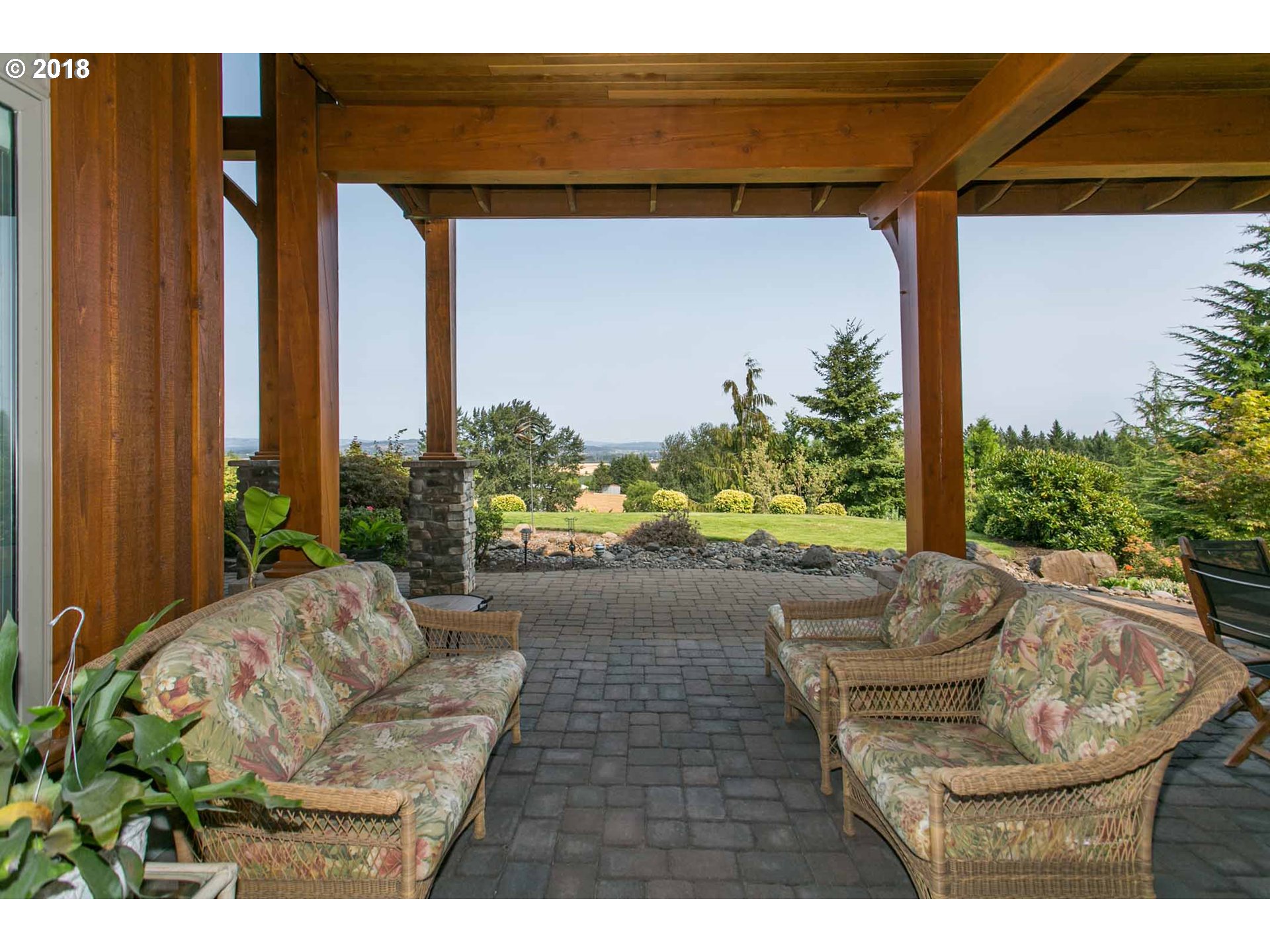 33360 Southwest Laurel Road Hillsboro, OR 97123 - Photo 14 of 32 Gallery Image 14