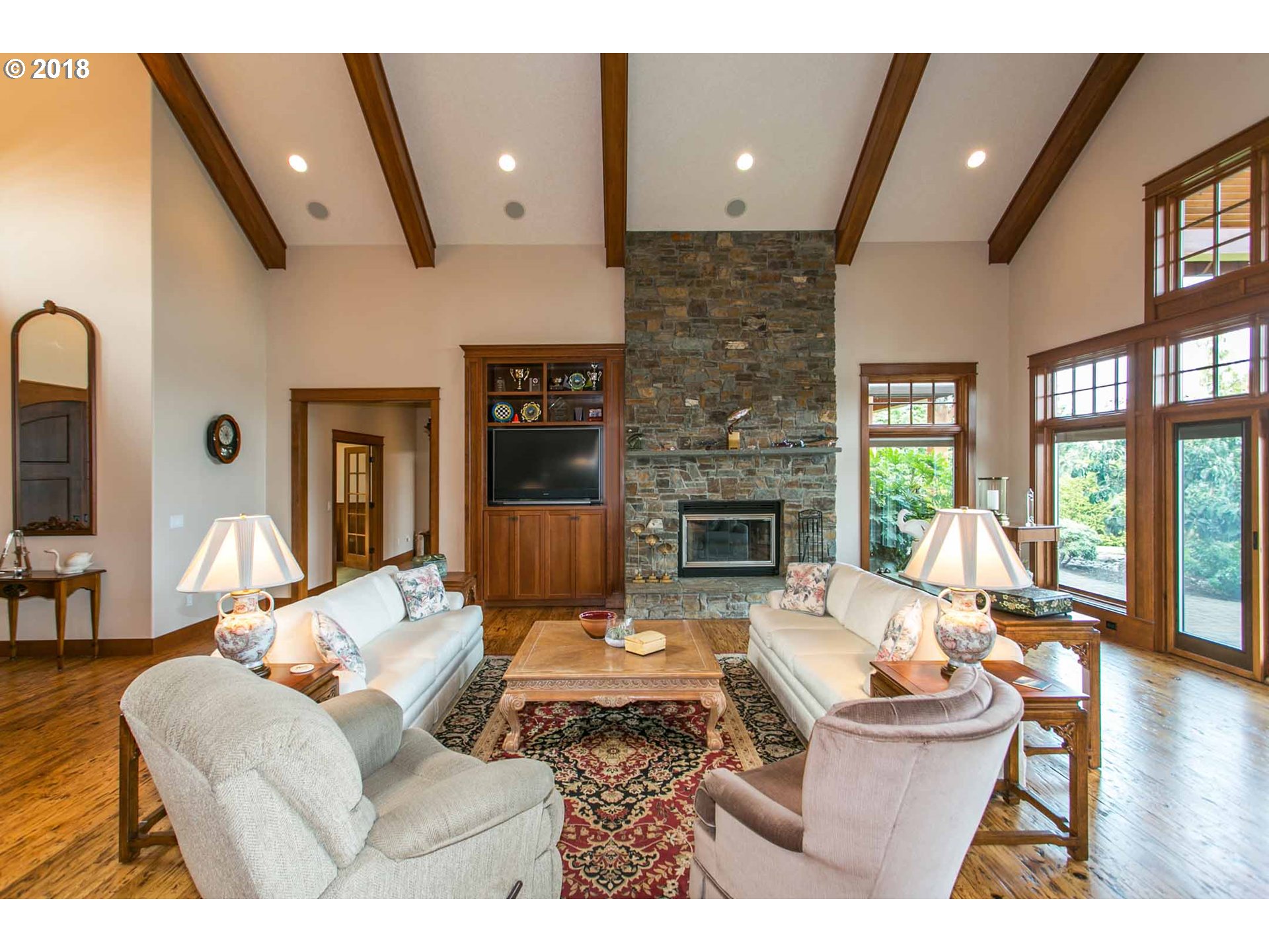 33360 Southwest Laurel Road Hillsboro, OR 97123 - Photo 8 of 32 Gallery Image 8