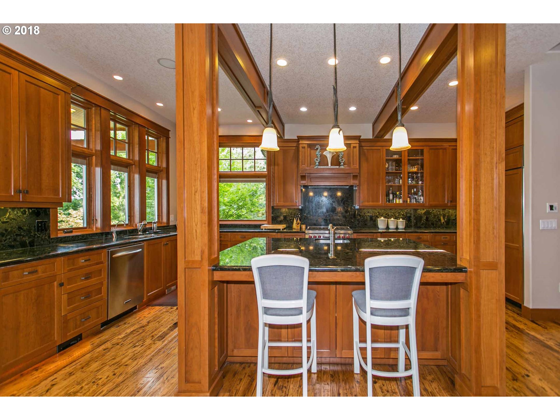 33360 Southwest Laurel Road Hillsboro, OR 97123 - Photo 9 of 32 Gallery Image 9