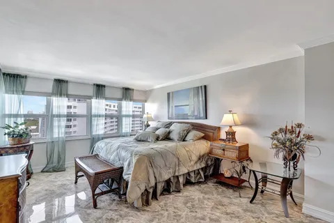 $3,900 | 2100 South Ocean Drive, Unit 16F, Fort Lauderdale, FL 33316