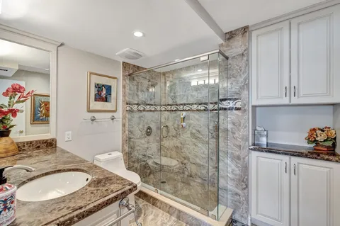 $3,900 | 2100 South Ocean Drive, Unit 16F, Fort Lauderdale, FL 33316