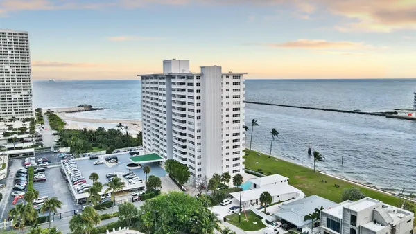 $3,900 | 2100 South Ocean Drive, Unit 16F, Fort Lauderdale, FL 33316