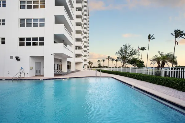 $3,900 | 2100 South Ocean Drive, Unit 16F, Fort Lauderdale, FL 33316