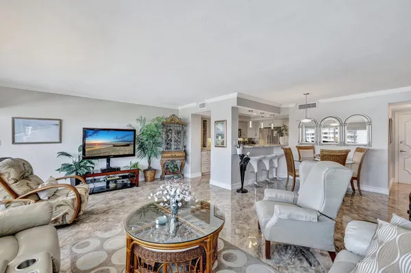 $3,900 | 2100 South Ocean Drive, Unit 16F, Fort Lauderdale, FL 33316