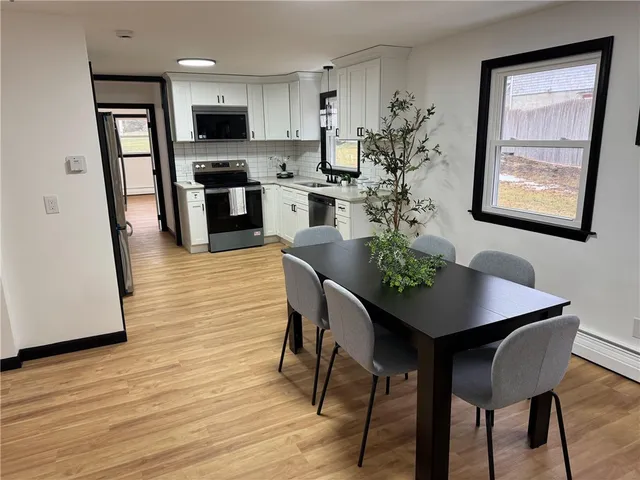 $480,000 | 17 Meadow Road, Scituate, RI 02831