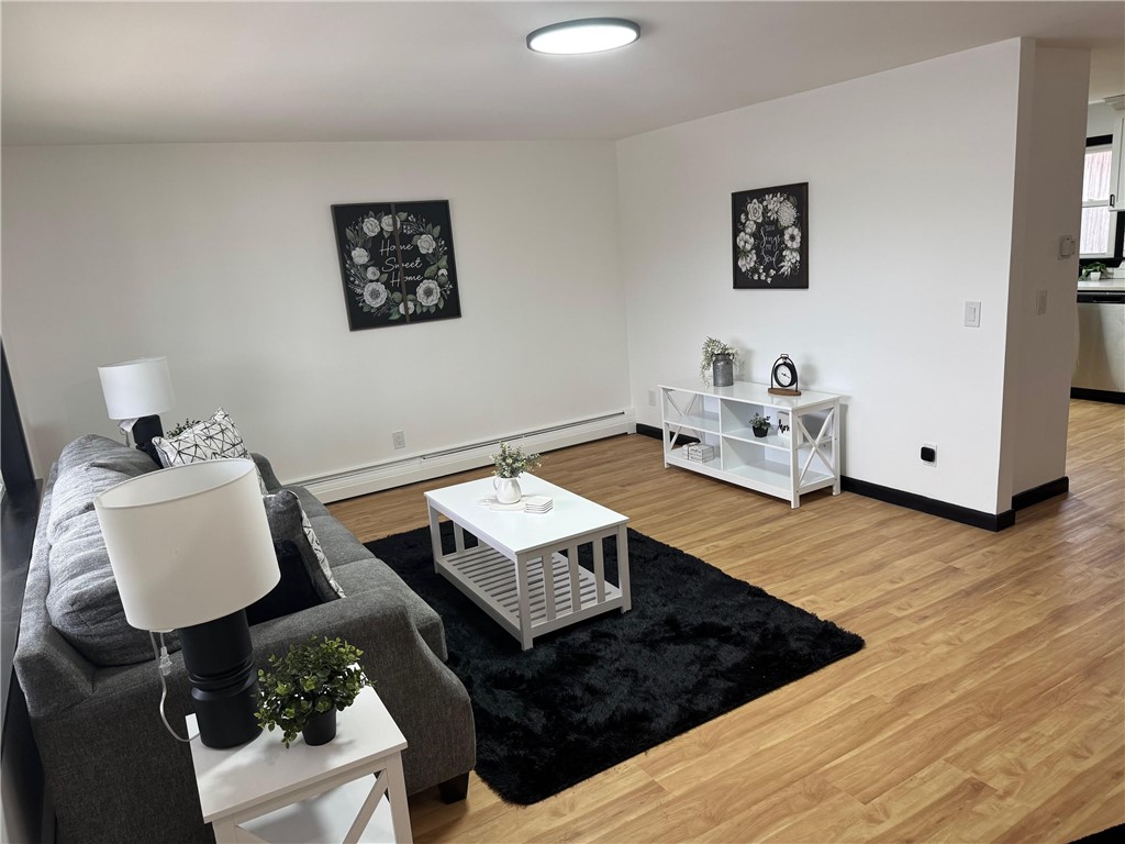 17 Meadow Road Scituate, RI 02831 - Photo 5 of 18