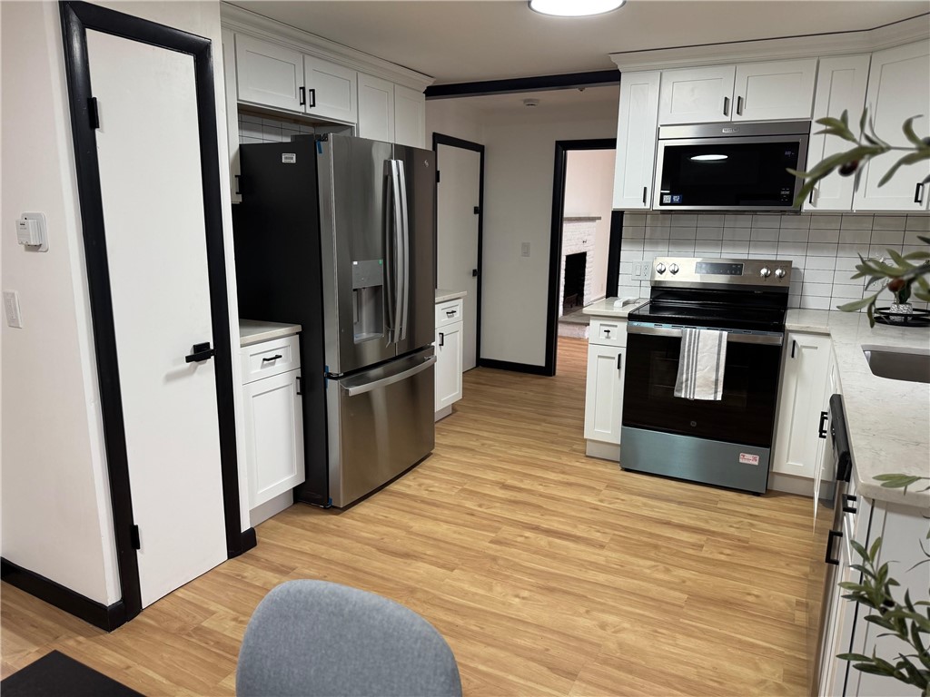 17 Meadow Road Scituate, RI 02831 - Photo 10 of 18