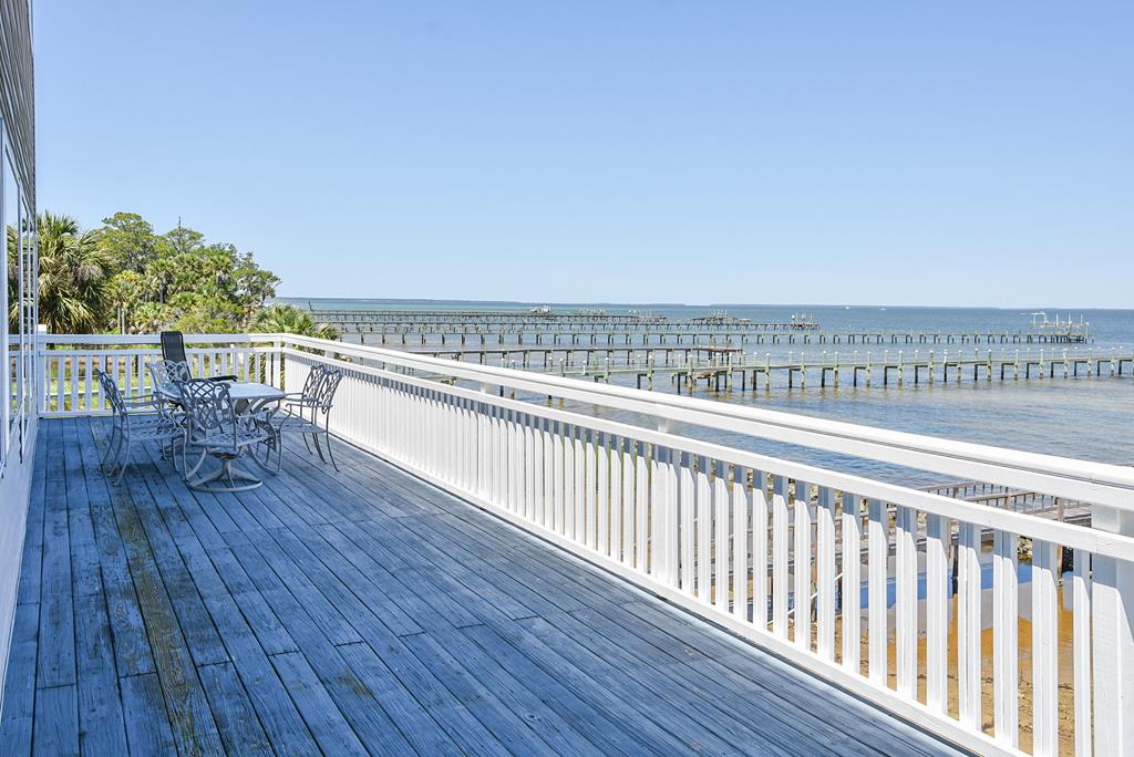 2215 Egret Point Road Eastpoint, FL 32328 - Photo 26 of 48
