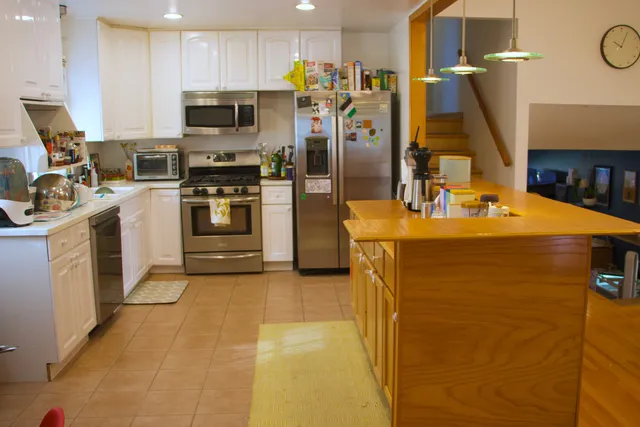 $3,000 | 9910 Crawford Avenue, Skokie, IL 60076