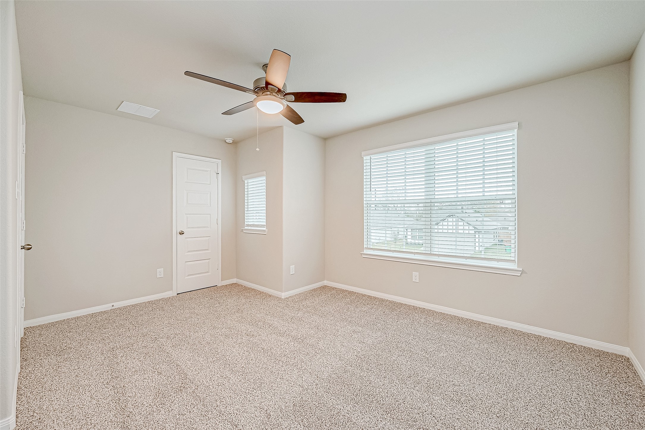 811 Gavin Walker Drive Rosharon, TX 77583 - Photo 21 of 43