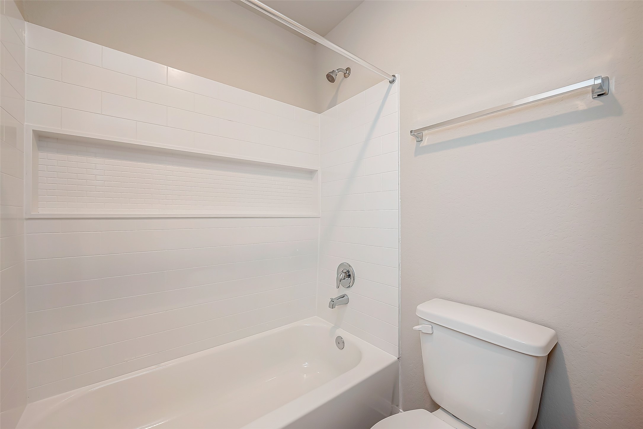 811 Gavin Walker Drive Rosharon, TX 77583 - Photo 23 of 43