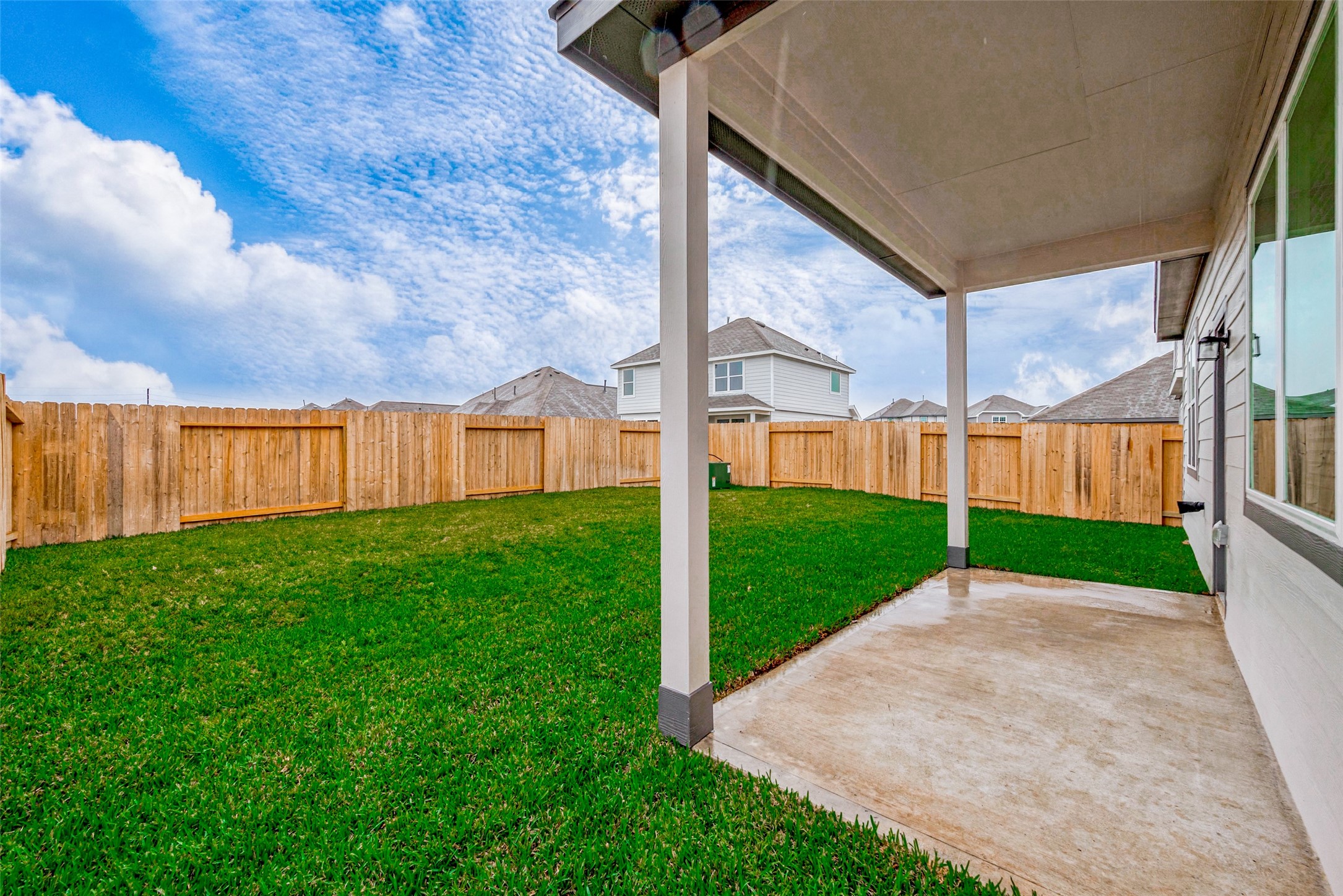 811 Gavin Walker Drive Rosharon, TX 77583 - Photo 28 of 43