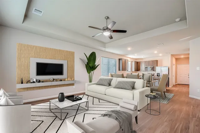 $2,600 | 811 Gavin Walker Drive, Rosharon, TX 77583