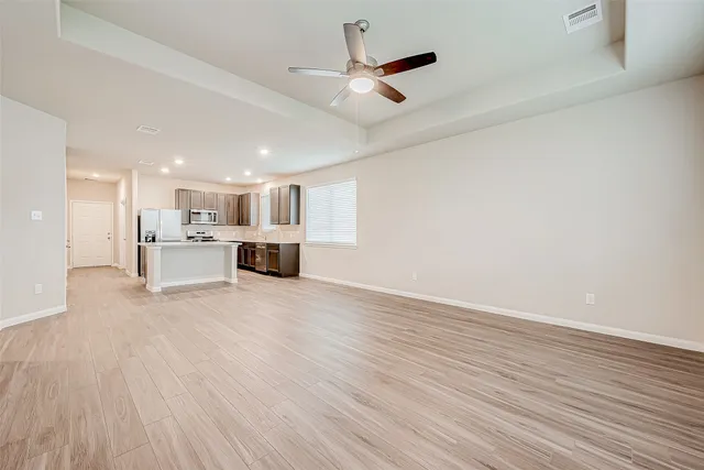 $2,600 | 811 Gavin Walker Drive, Rosharon, TX 77583