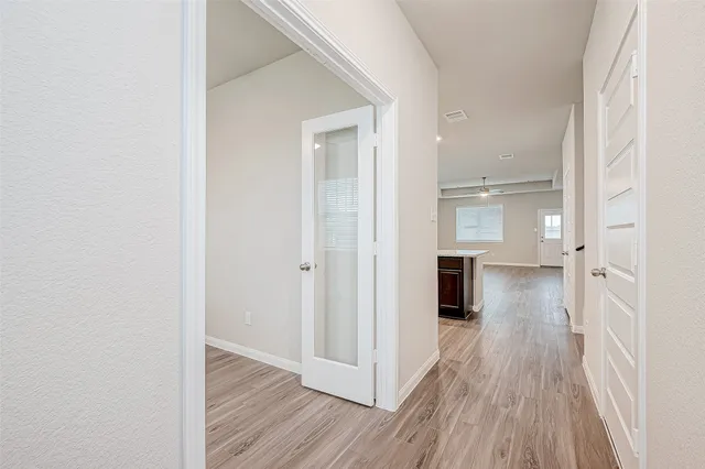 $2,600 | 811 Gavin Walker Drive, Rosharon, TX 77583