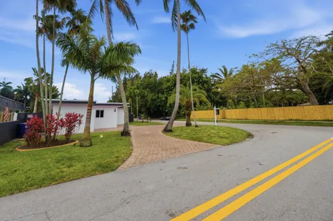 $1,140,000 | 100 Northeast 22nd Street, Wilton Manors, FL 33305