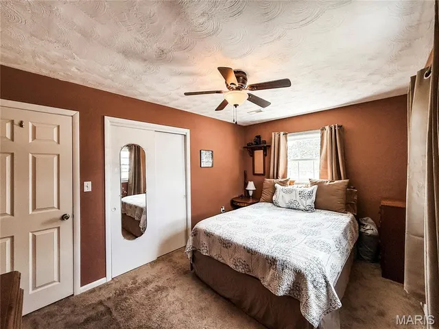 $220,000 | 593 West Hill Street, Nashville, IL 62263