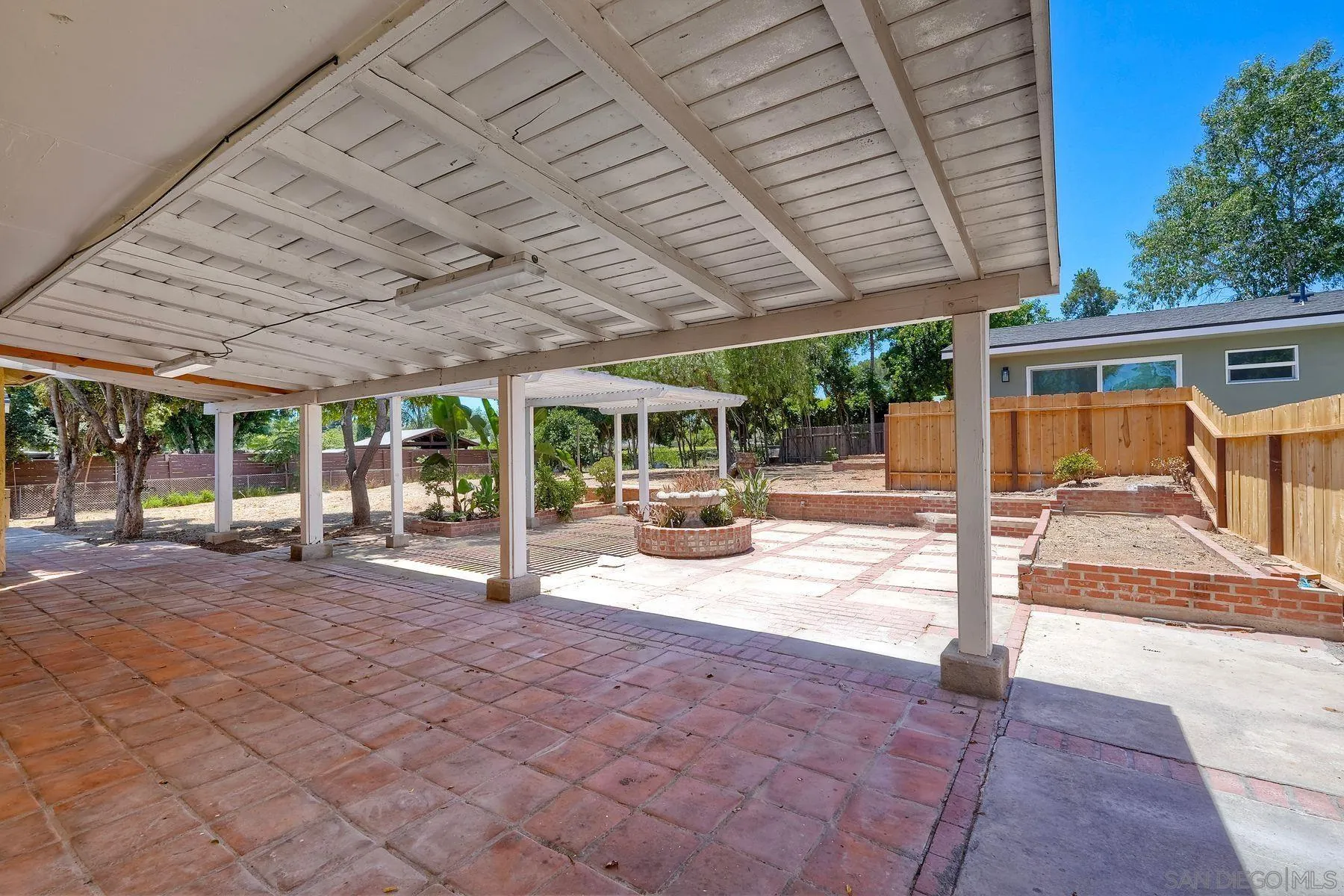 1921 Felicita Road Escondido, CA 92025 - Photo 22 of 26