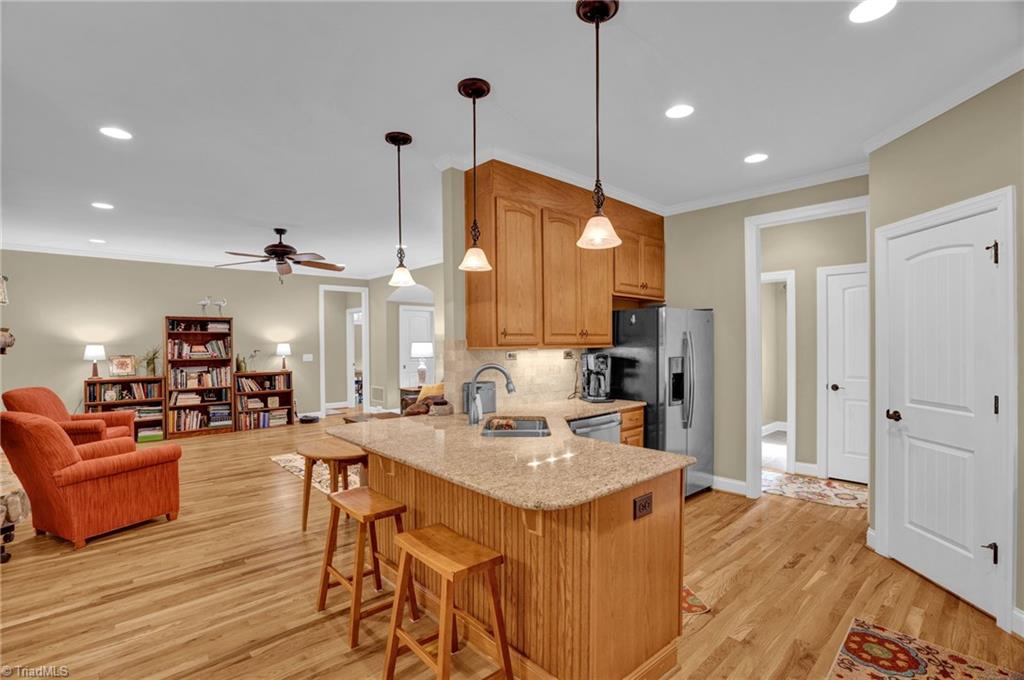 5711 Oak Tree Road Greensboro, NC 27455 - Photo 12 of 33 Gallery Image 12