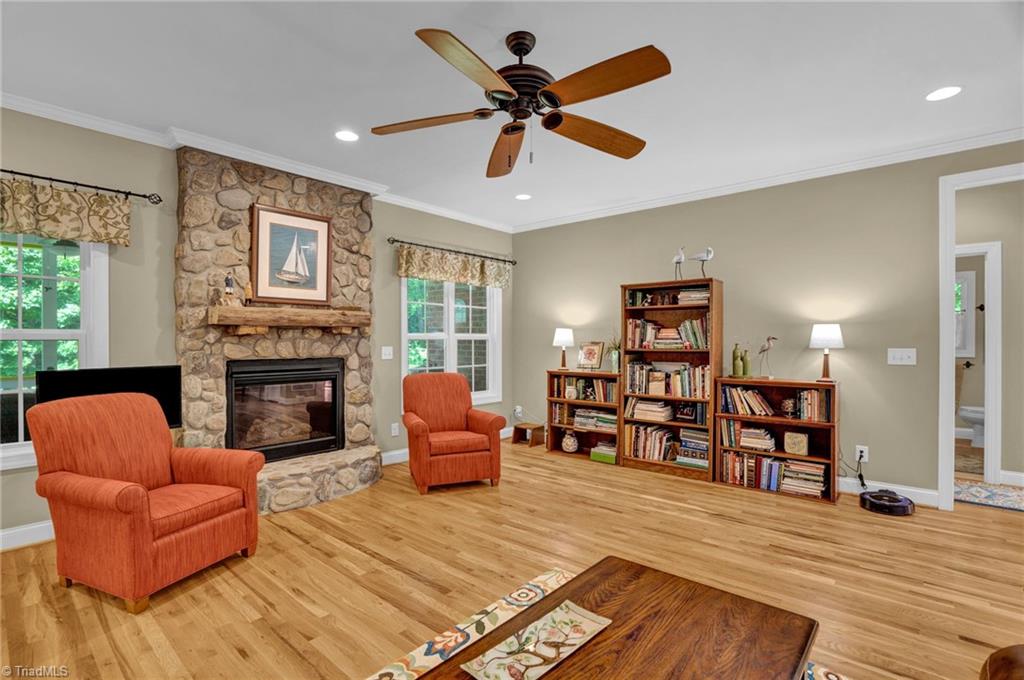 5711 Oak Tree Road Greensboro, NC 27455 - Photo 9 of 33 Gallery Image 9