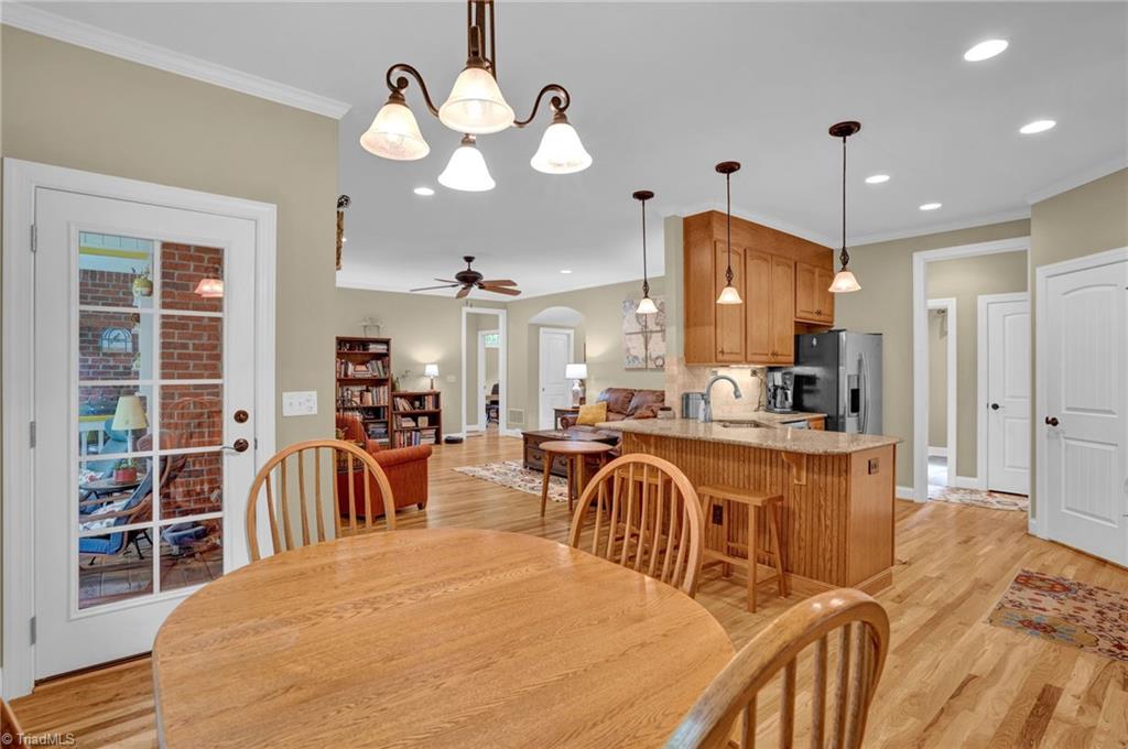 5711 Oak Tree Road Greensboro, NC 27455 - Photo 10 of 33 Gallery Image 10