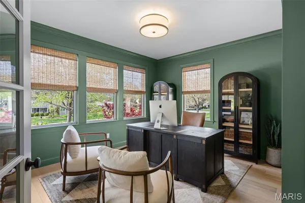 $1,749,000 | 1316 Fawnvalley Drive, Des Peres, MO 63131