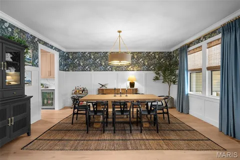 $1,749,000 | 1316 Fawnvalley Drive, Des Peres, MO 63131
