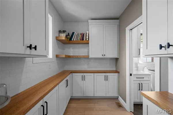 $1,749,000 | 1316 Fawnvalley Drive, Des Peres, MO 63131