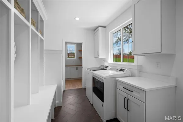 $1,749,000 | 1316 Fawnvalley Drive, Des Peres, MO 63131