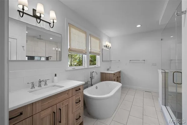 $1,749,000 | 1316 Fawnvalley Drive, Des Peres, MO 63131