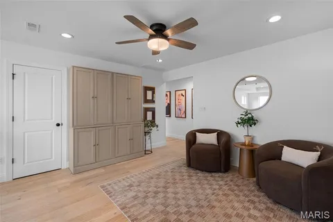 $1,749,000 | 1316 Fawnvalley Drive, Des Peres, MO 63131