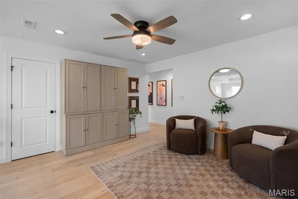 $1,749,000 | 1316 Fawnvalley Drive, Des Peres, MO 63131