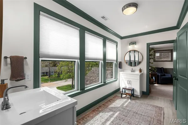 $1,749,000 | 1316 Fawnvalley Drive, Des Peres, MO 63131