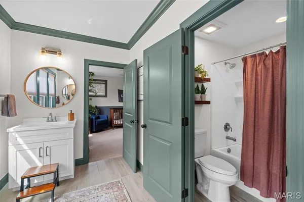 $1,749,000 | 1316 Fawnvalley Drive, Des Peres, MO 63131